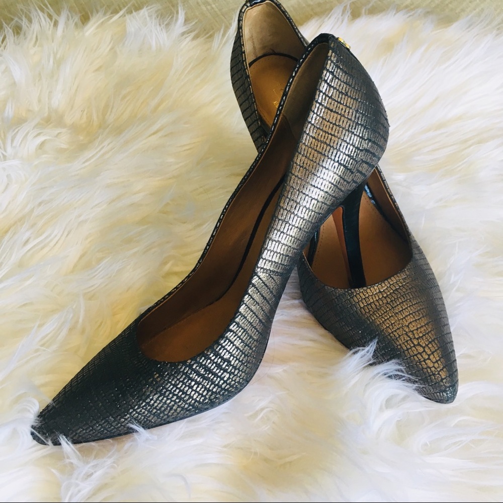 Coach purple metallic pointed heels